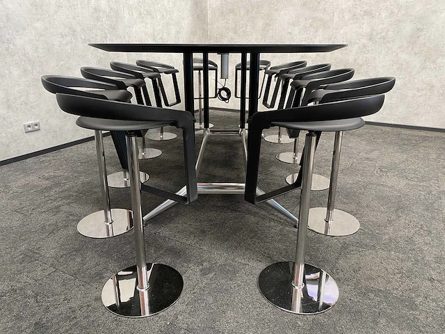 Johanson design - 12p conferentieset op barhoogte 347x139 - afbeelding 17 van  25