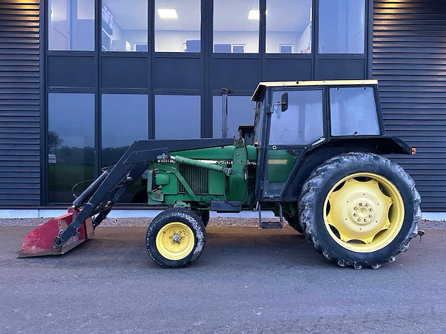 John deere - 1640 2wd met frontlader. - afbeelding 12 van  19