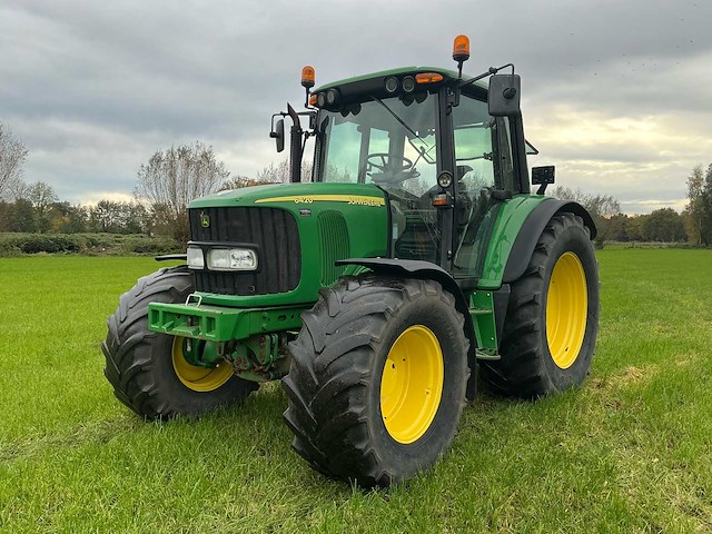 John deere - 2005 - 6420 m - vierwielaangedreven landbouwtractor - afbeelding 29 van  34