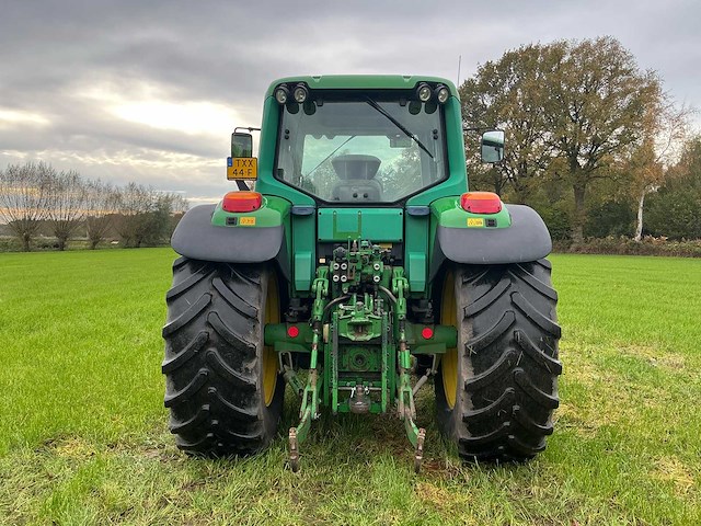 John deere - 2005 - 6420 m - vierwielaangedreven landbouwtractor - afbeelding 32 van  34