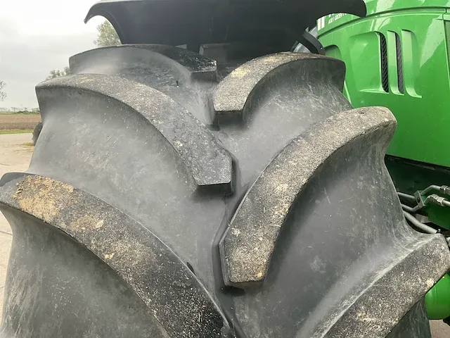 John deere - 6215r ultimate command pro - vierwielaangedreven landbouwtractor - afbeelding 3 van  41