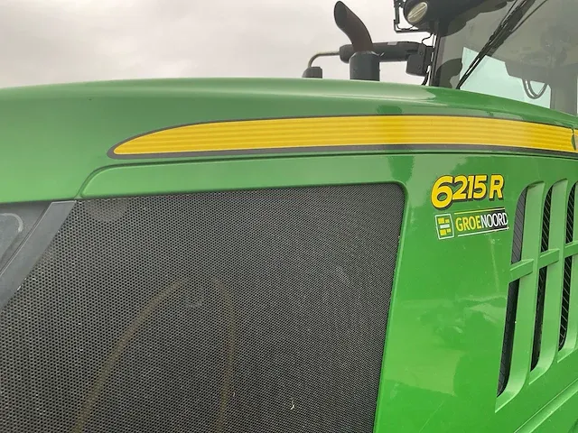 John deere - 6215r ultimate command pro - vierwielaangedreven landbouwtractor - afbeelding 5 van  41