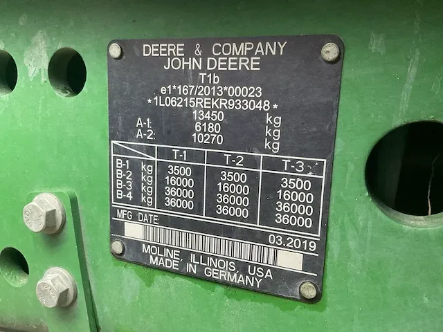 John deere - 6215r ultimate command pro - vierwielaangedreven landbouwtractor - afbeelding 36 van  41