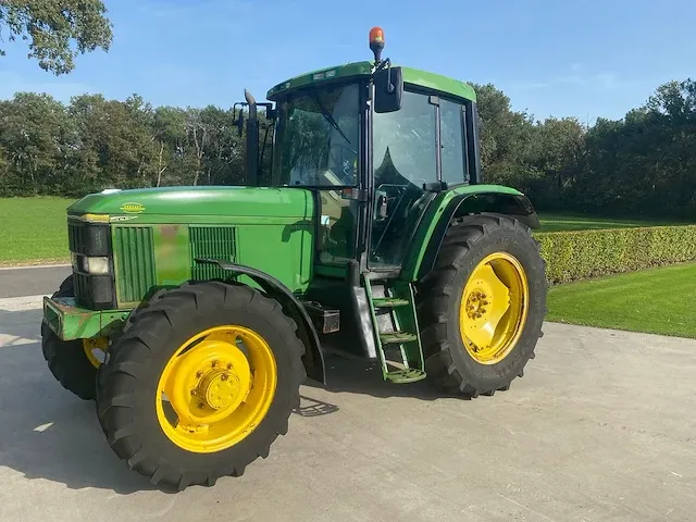 John deere - 6600 - vierwielaangedreven landbouwtractor - afbeelding 12 van  24