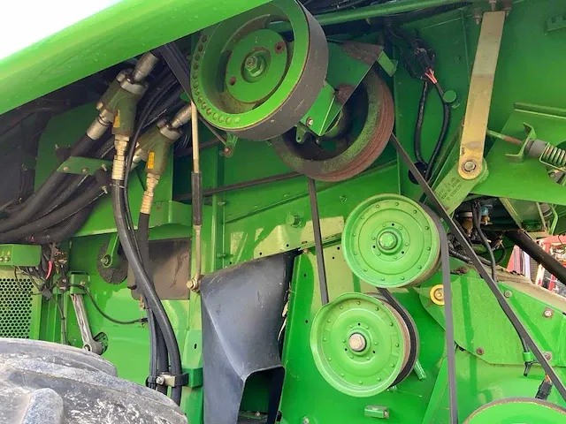 John deere - 9880sts - axiaal maaidorser - afbeelding 4 van  32
