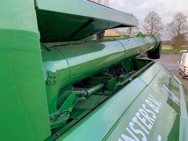John deere - 9880sts - axiaal maaidorser - afbeelding 18 van  32