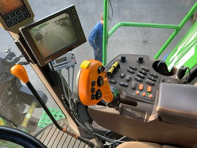 John deere - 9880sts - axiaal maaidorser - afbeelding 20 van  32