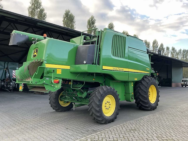 John deere - t560 - combine harvester - 2009 - afbeelding 23 van  71