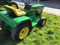 John deere 110 oldtimer tractor - afbeelding 6 van  12