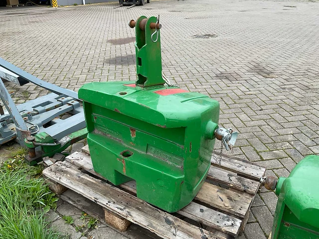 John deere 1150 kg frontgewicht - afbeelding 3 van  4