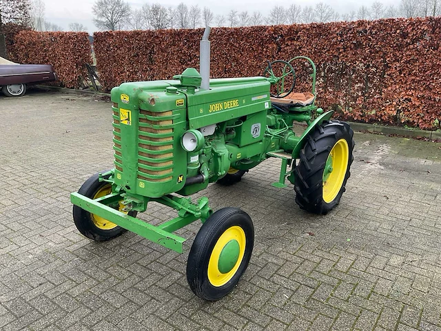 John deere 150 oldtimer tractor - afbeelding 1 van  13