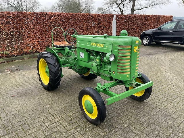John deere 150 oldtimer tractor - afbeelding 7 van  13