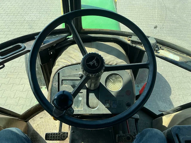 John deere 1640 synchron tweewielaangedreven landbouwtractor - afbeelding 22 van  30