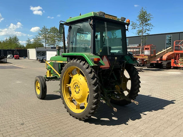 John deere 1640 synchron tweewielaangedreven landbouwtractor - afbeelding 26 van  30