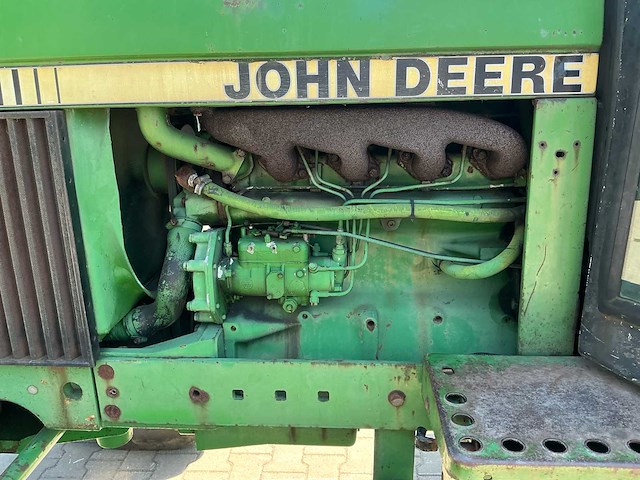 John deere 1640 synchron tweewielaangedreven landbouwtractor - afbeelding 13 van  29