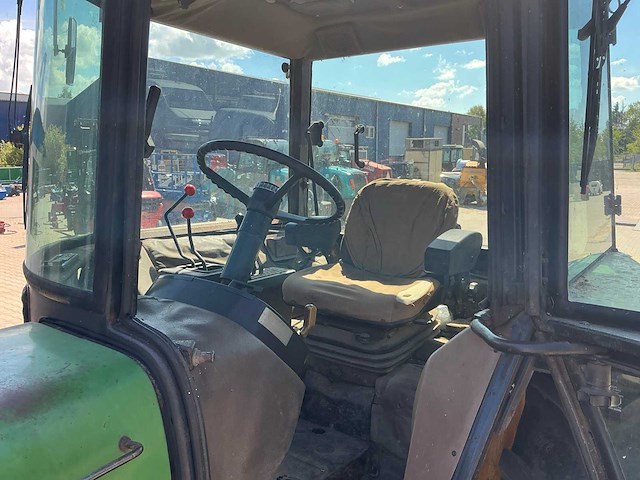 John deere 1640 synchron tweewielaangedreven landbouwtractor - afbeelding 14 van  29