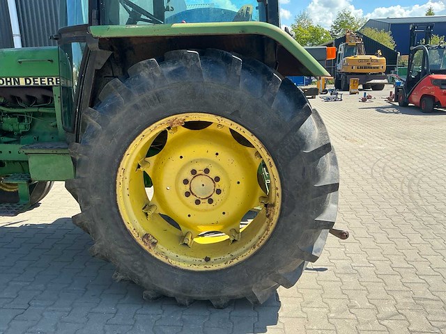 John deere 1640 synchron tweewielaangedreven landbouwtractor - afbeelding 7 van  29