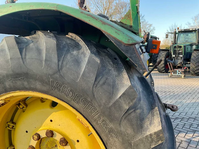 John deere 2130 oldtimer tractor - afbeelding 8 van  18