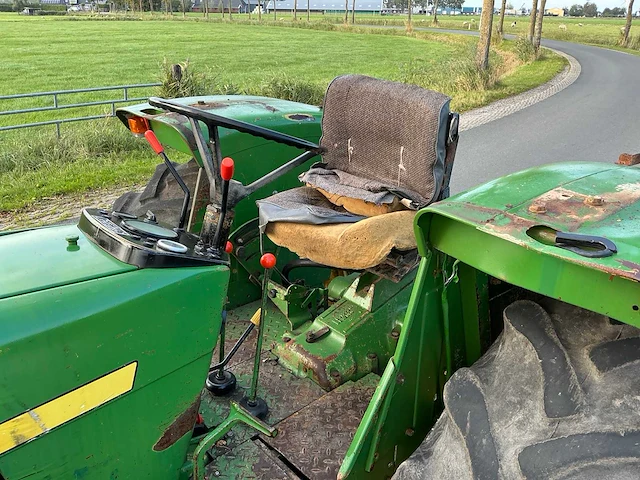 John deere 3130 tweewielaangedreven landbouwtractor - afbeelding 10 van  18