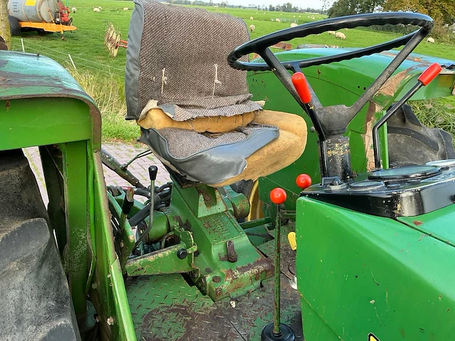 John deere 3130 tweewielaangedreven landbouwtractor - afbeelding 16 van  18