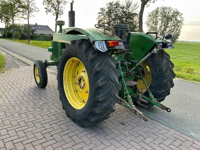 John deere 3130 tweewielaangedreven landbouwtractor - afbeelding 8 van  18