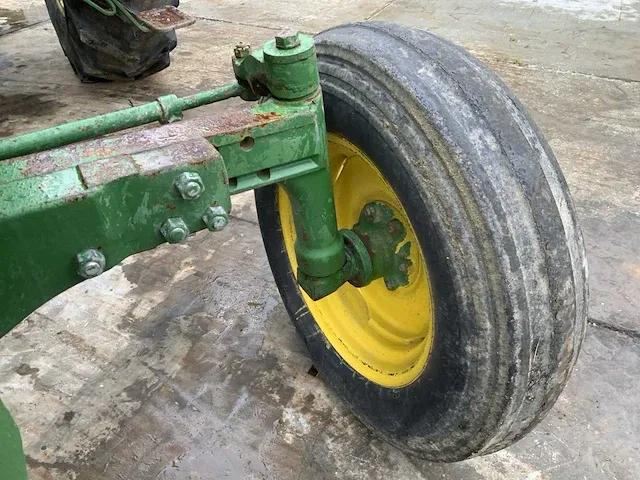 John deere 3135 oldtimer tractor - afbeelding 10 van  26
