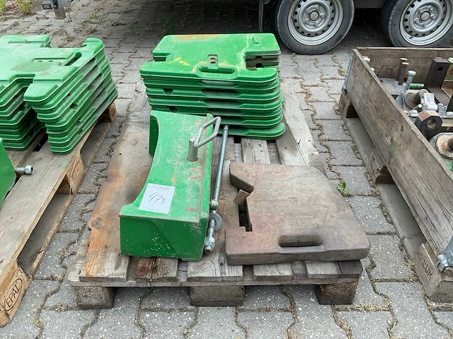 John deere 50 kg frontgewicht (7x) - afbeelding 1 van  3