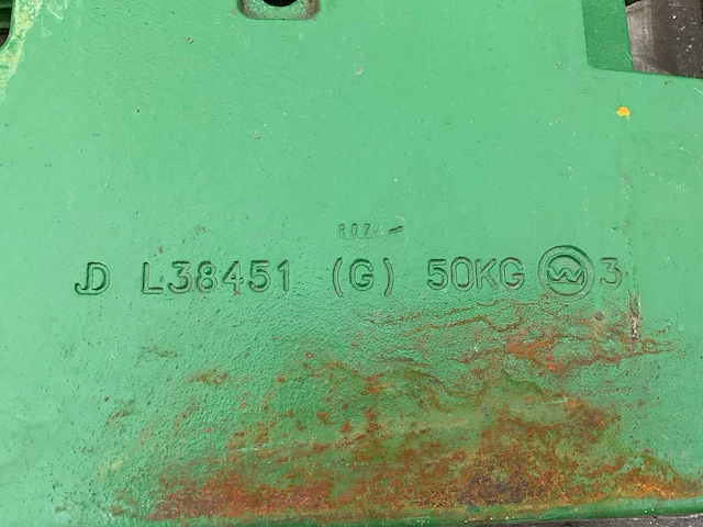 John deere 50 kg frontgewicht (7x) - afbeelding 3 van  3