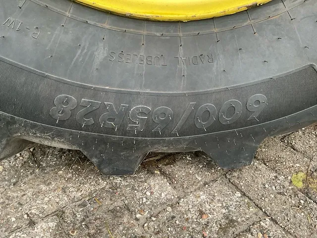 John deere 6150r autopower vierwielaangedreven landbouwtractor - afbeelding 10 van  33