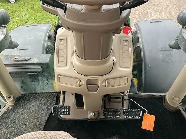 John deere 6150r autopower vierwielaangedreven landbouwtractor - afbeelding 21 van  33