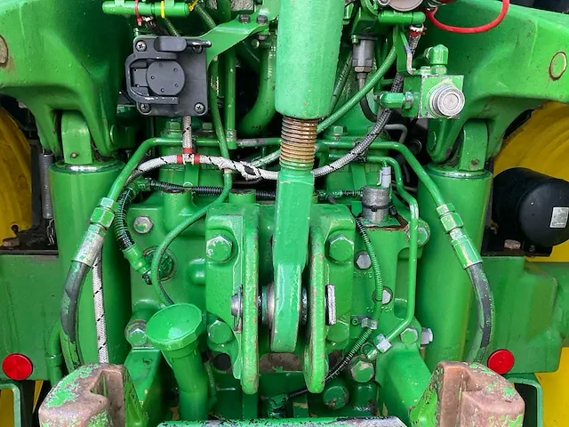 John deere 6170r directdrive vierwielaangedreven landbouwtractor - afbeelding 17 van  32