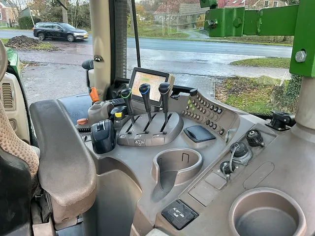 John deere 6170r directdrive vierwielaangedreven landbouwtractor - afbeelding 21 van  32