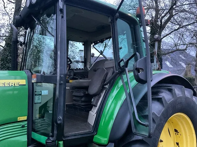 John deere 6420 powerquad vierwielaangedreven landbouwtractor - afbeelding 28 van  35