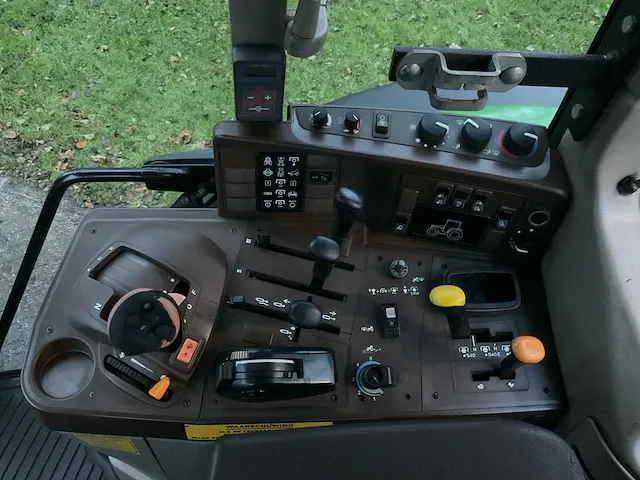 John deere 6420 powerquad vierwielaangedreven landbouwtractor - afbeelding 31 van  35