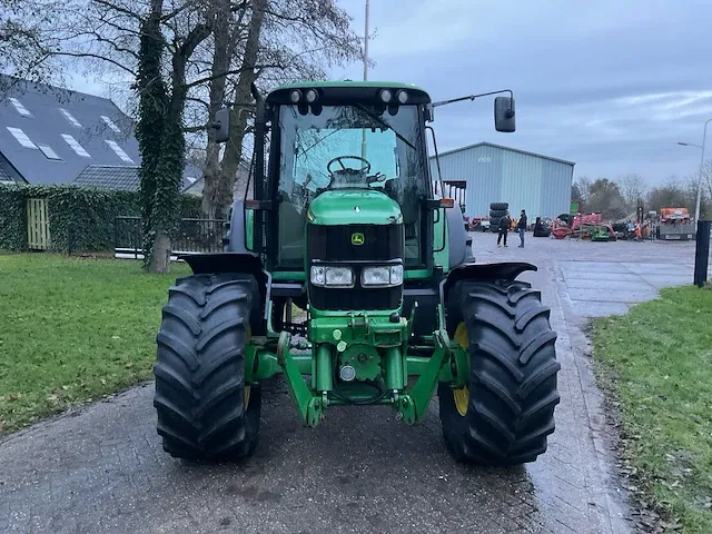 John deere 6420 powerquad vierwielaangedreven landbouwtractor - afbeelding 8 van  35