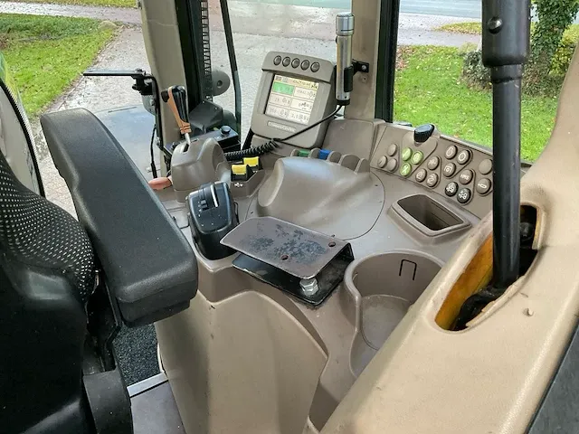 John deere 6830 autopower premium vierwielaangedreven landbouwtractor - afbeelding 27 van  41