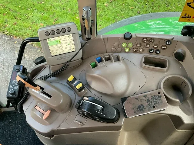 John deere 6830 autopower premium vierwielaangedreven landbouwtractor - afbeelding 32 van  41