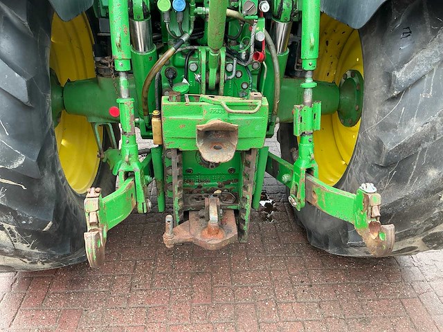 John deere 6830 vierwielaangedreven landbouwtractor - afbeelding 6 van  47