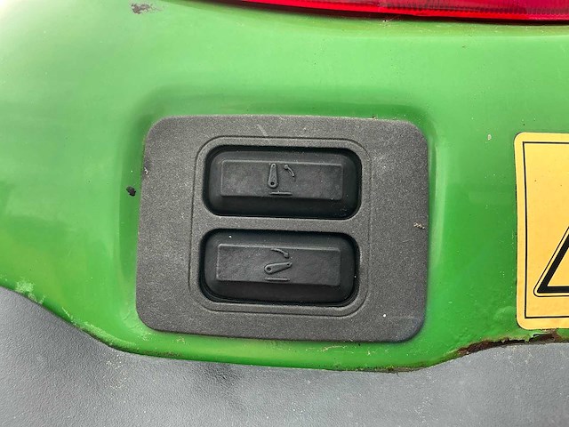 John deere 6830 vierwielaangedreven landbouwtractor - afbeelding 14 van  47