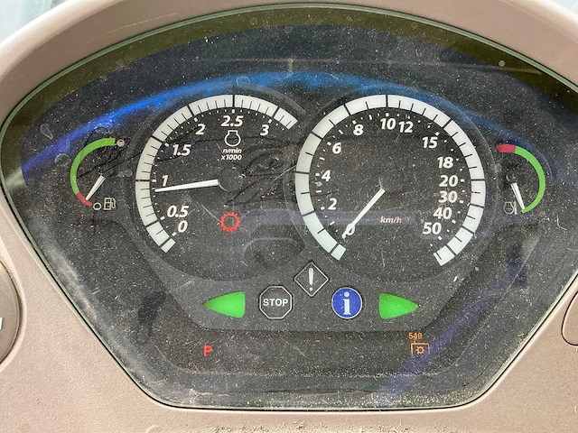 John deere 6830 vierwielaangedreven landbouwtractor - afbeelding 29 van  47