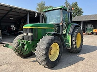 John deere 6910 vierwielaangedreven landbouwtractor
