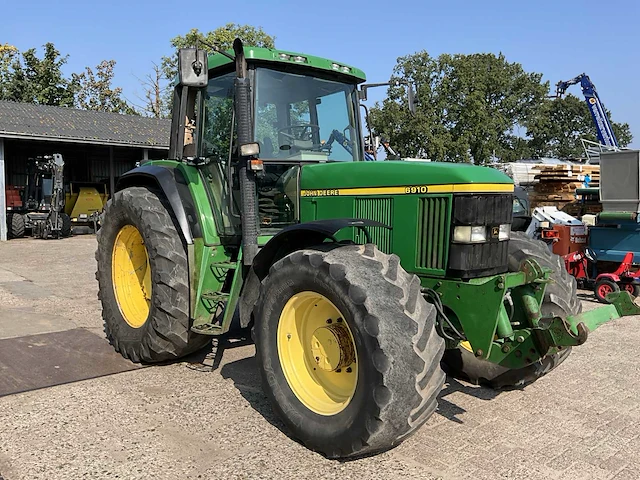 John deere 6910 vierwielaangedreven landbouwtractor - afbeelding 12 van  30