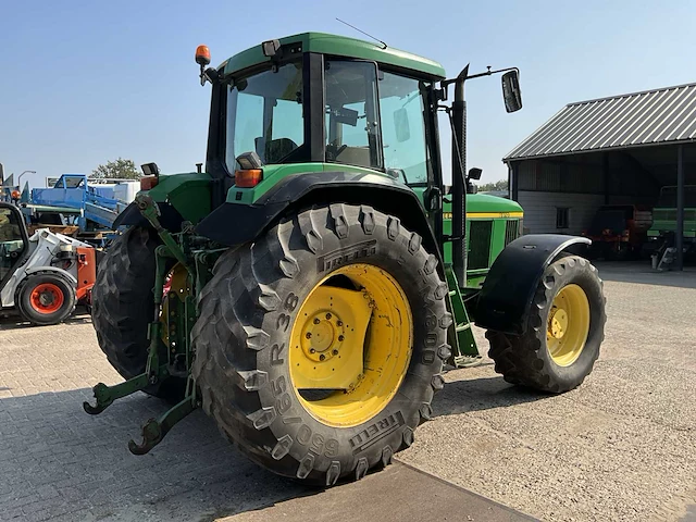John deere 6910 vierwielaangedreven landbouwtractor - afbeelding 23 van  30