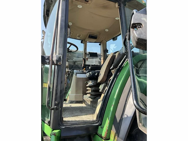 John deere 6910 vierwielaangedreven landbouwtractor - afbeelding 29 van  30