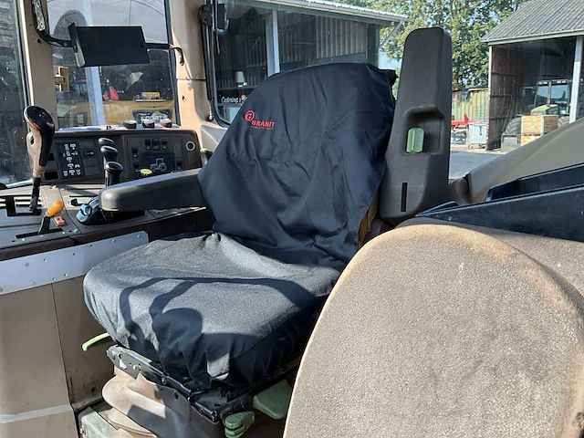 John deere 6910 vierwielaangedreven landbouwtractor - afbeelding 30 van  30