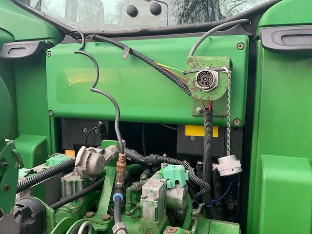 John deere 7430 autopower vierwielaangedreven landbouwtractor - afbeelding 20 van  35