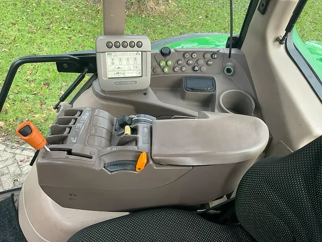John deere 7430 autopower vierwielaangedreven landbouwtractor - afbeelding 31 van  35