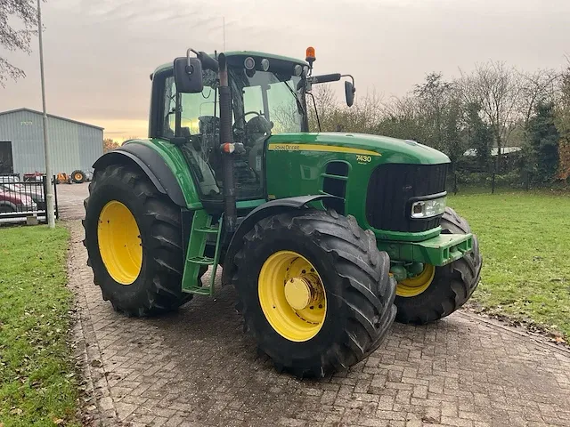John deere 7430 autopower vierwielaangedreven landbouwtractor - afbeelding 7 van  35