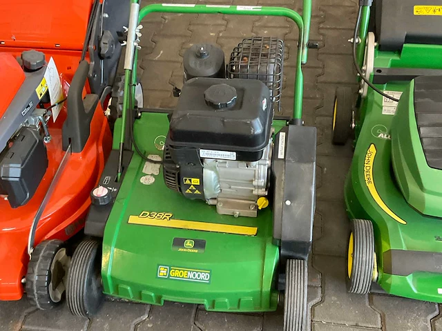 John deere d38r verticuteermachine - afbeelding 2 van  4