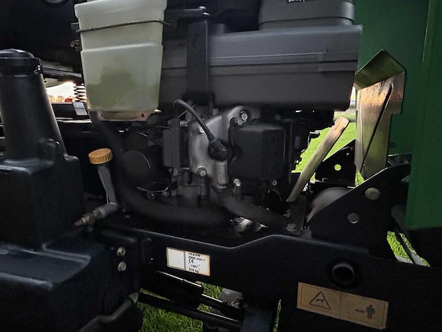 John deere f725 - 1997 - front-mount mower - zitmaaier - afbeelding 7 van  16